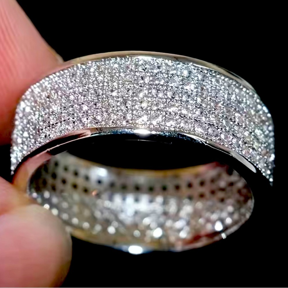 ♥️Silver band Ring, 925 plated with zircon round inlay
